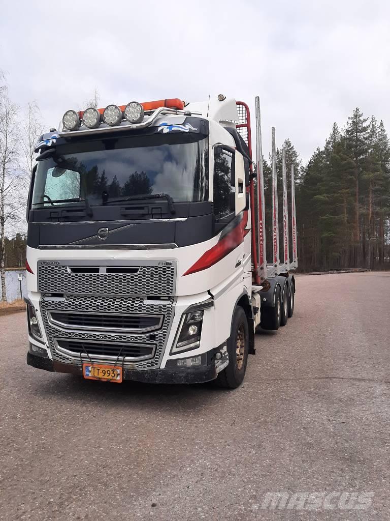 Volvo FH 16 Holztransporter