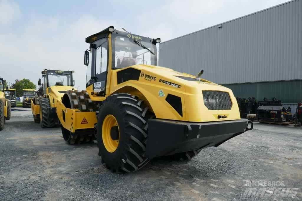 Bomag BW 213 PDH-5 Erdbauwalzen