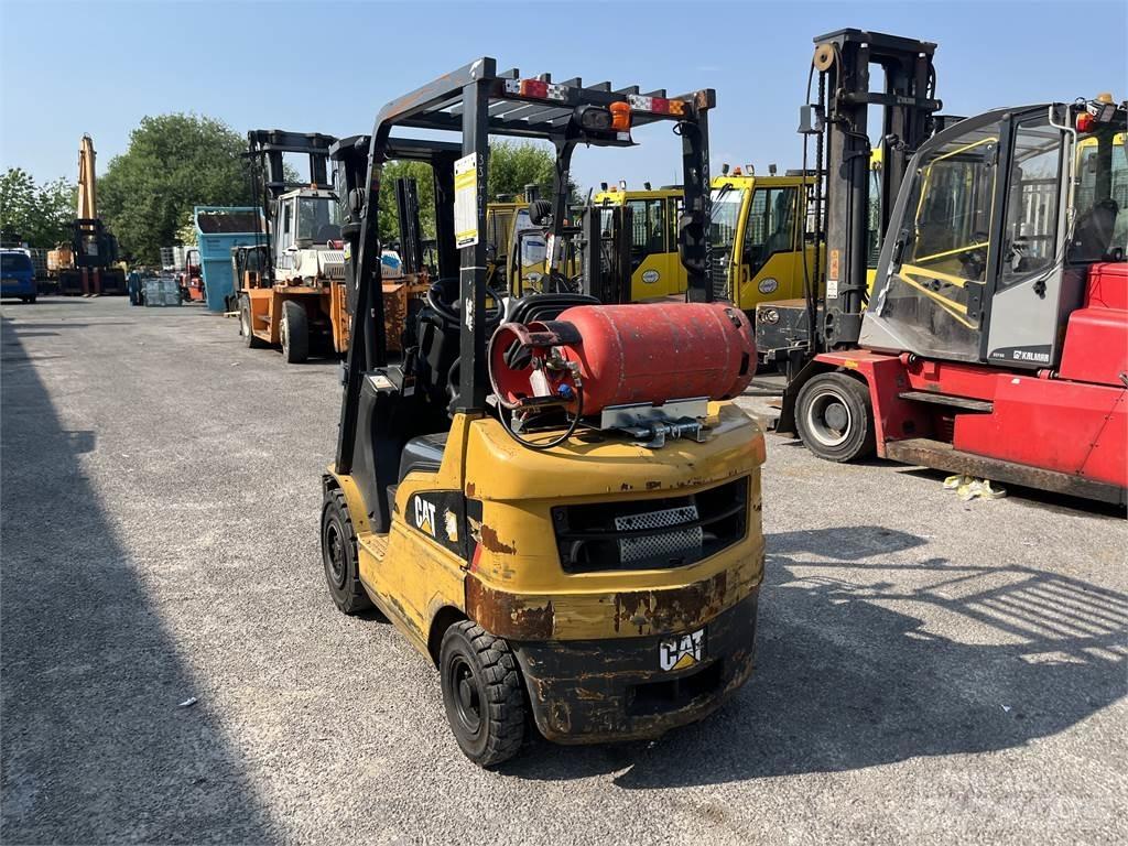 CAT GP18N Gasstapler