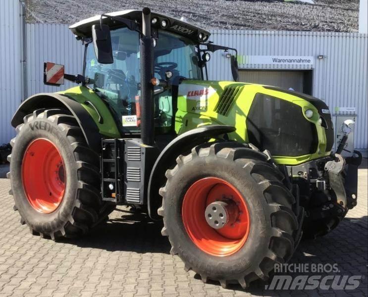 CLAAS AXION 850 Traktoren