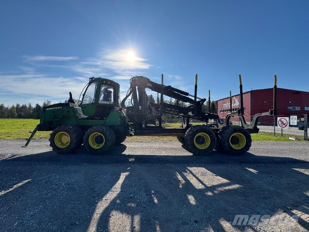 John Deere 1510G Forwarder