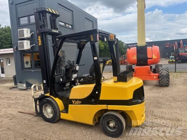 Yale GDP 35 VX Dieselstapler
