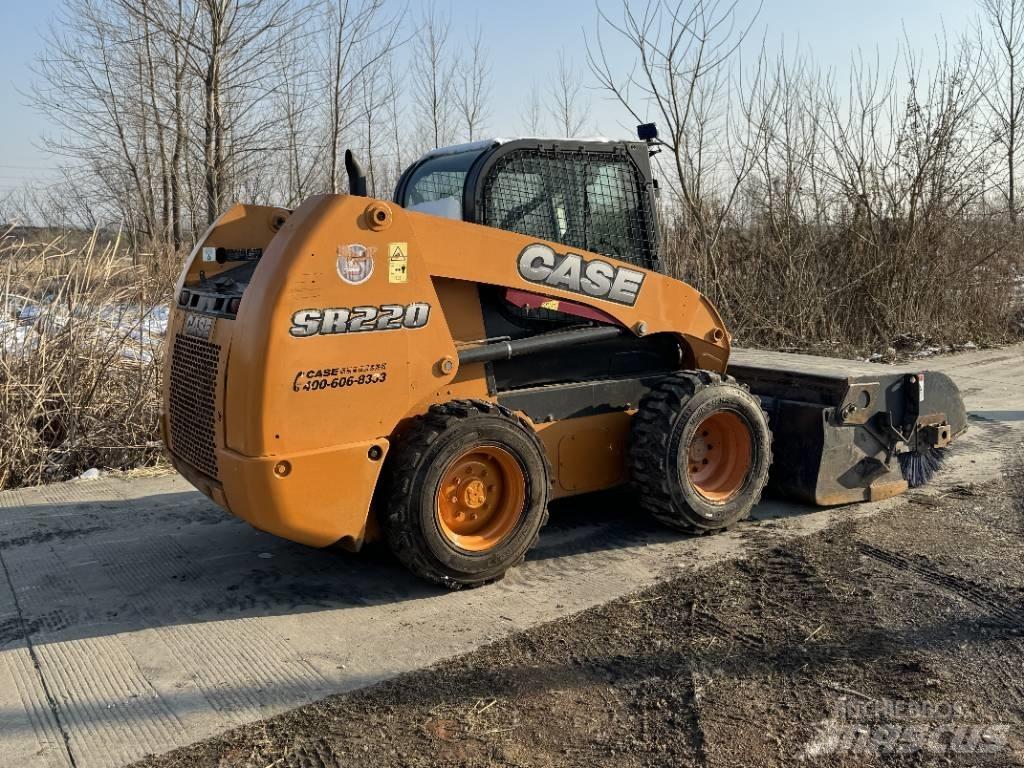 CASE SR220 Kompaktlader