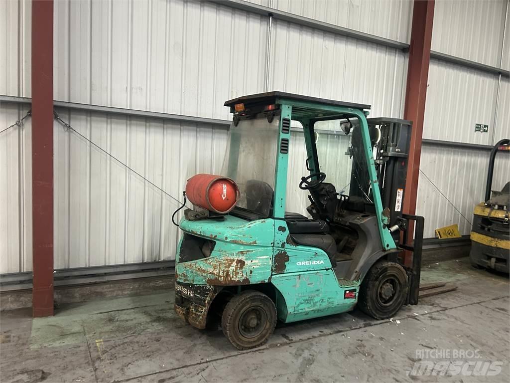 Mitsubishi FG25NT Gasstapler