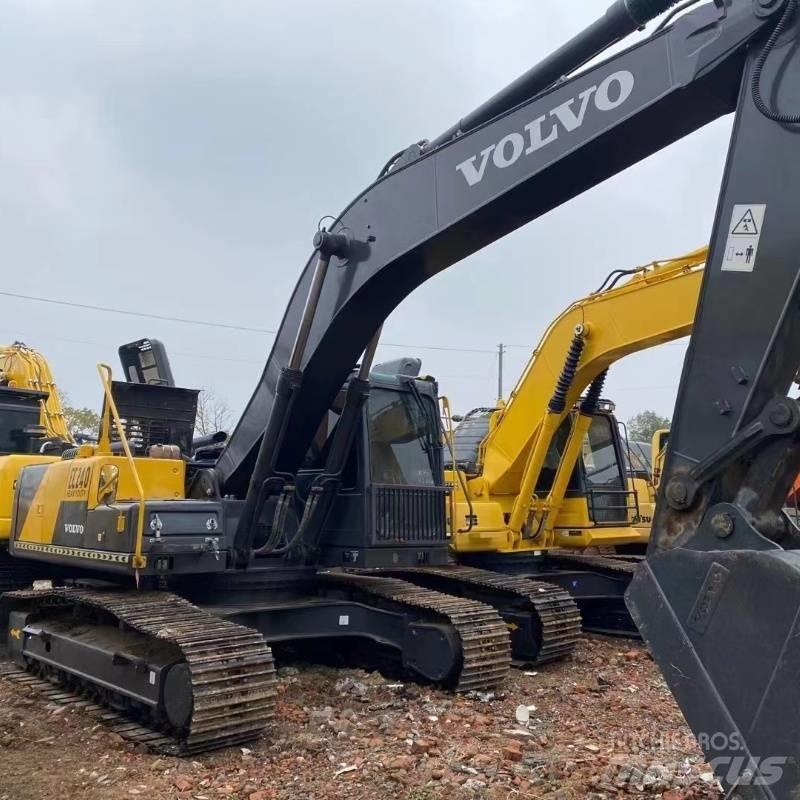 Volvo EC 240 Raupenbagger