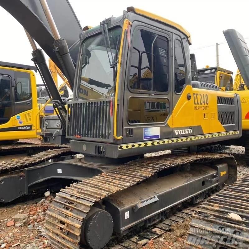 Volvo EC 240 Raupenbagger