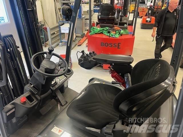 Toyota 8 FBEK 16 T Elektrostapler