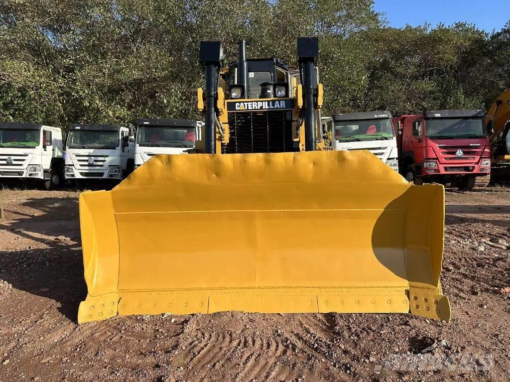 CAT D 8 R Bulldozer