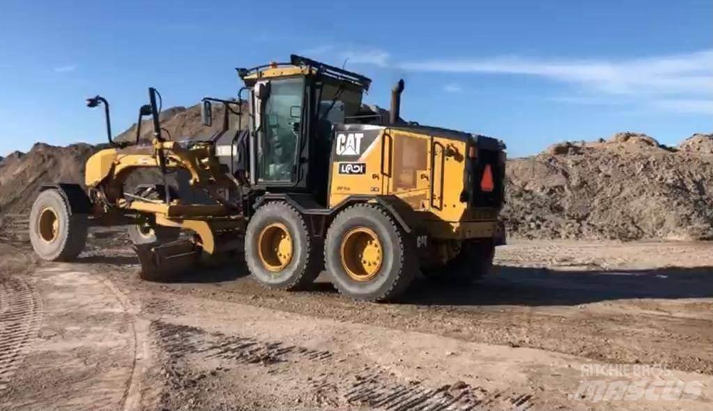 CAT 140M Grader