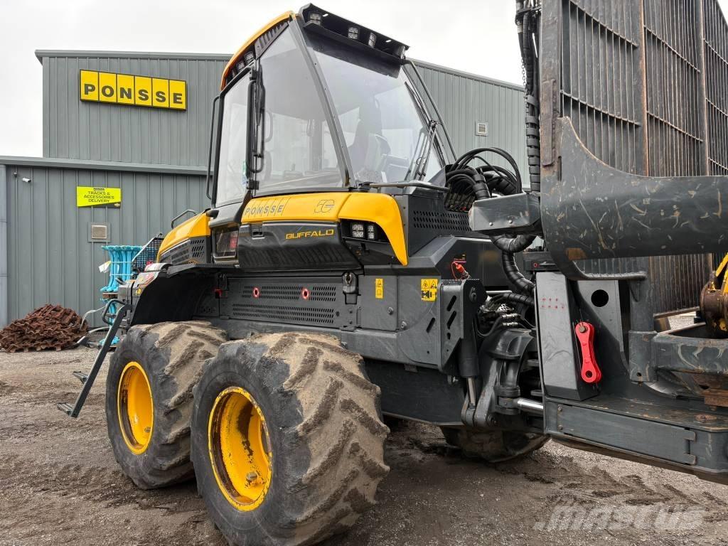 Ponsse Buffalo 8W Forwarder