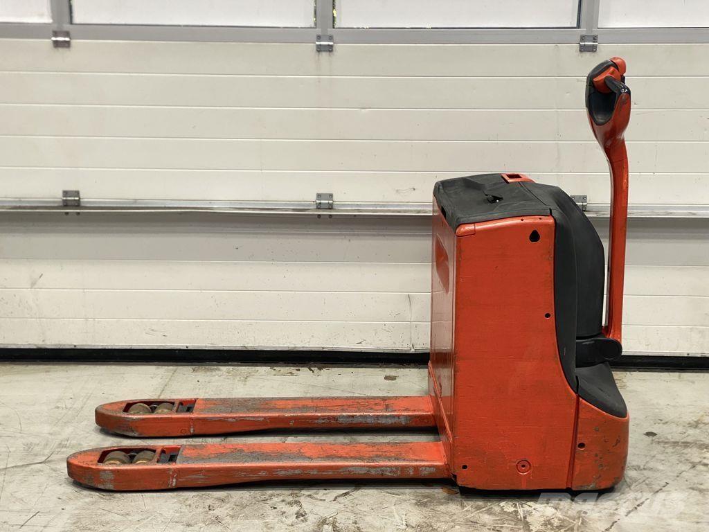 Linde T16 Niedergabelstapler