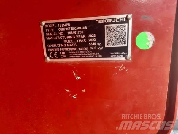 Takeuchi TB 257 FR Minibagger < 7t