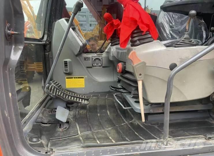 Doosan DX80 Midibagger  7t - 12t
