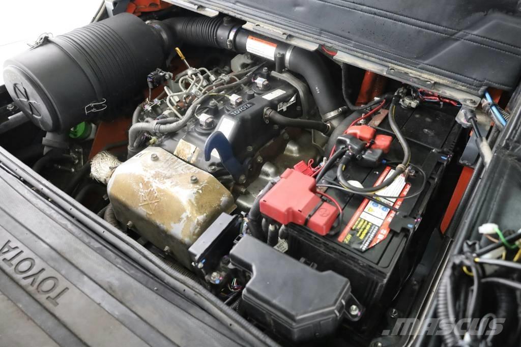 Toyota 40-8-FD-50-N Dieselstapler