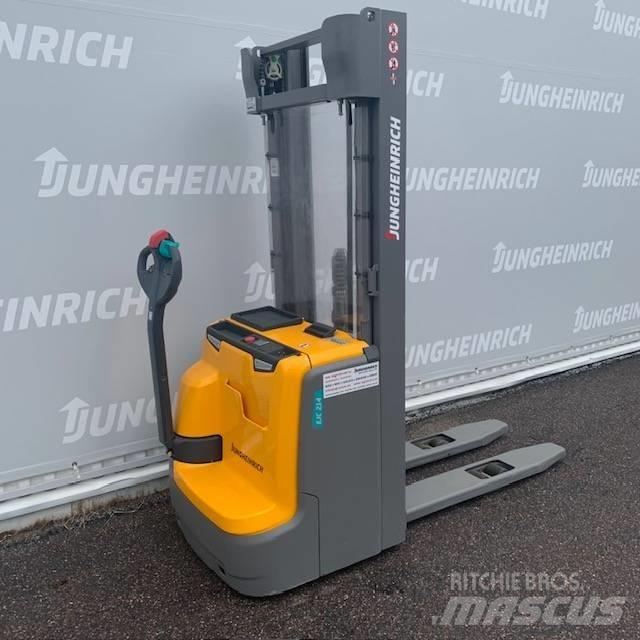 Jungheinrich EJC 214 Deichselstapler