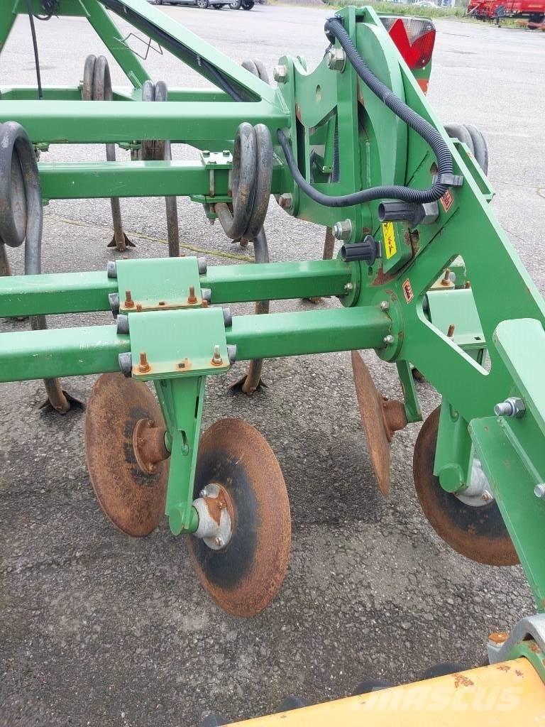Amazone Cenius 3001 Grubber
