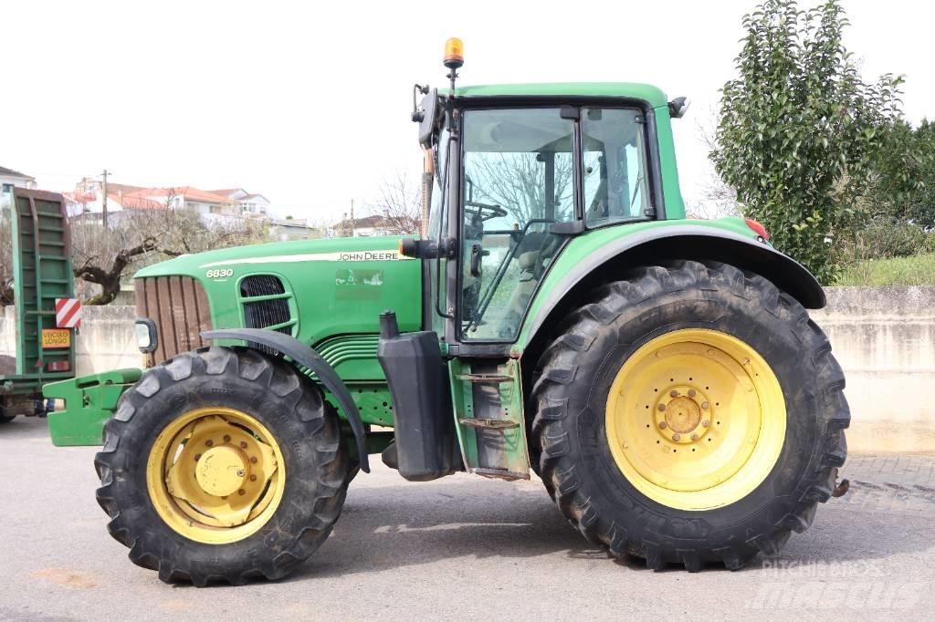 John Deere 6830 Traktoren