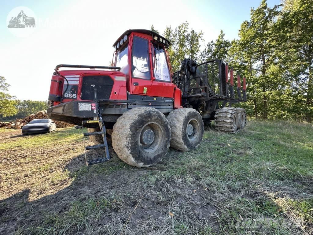 Komatsu 895 Forwarder