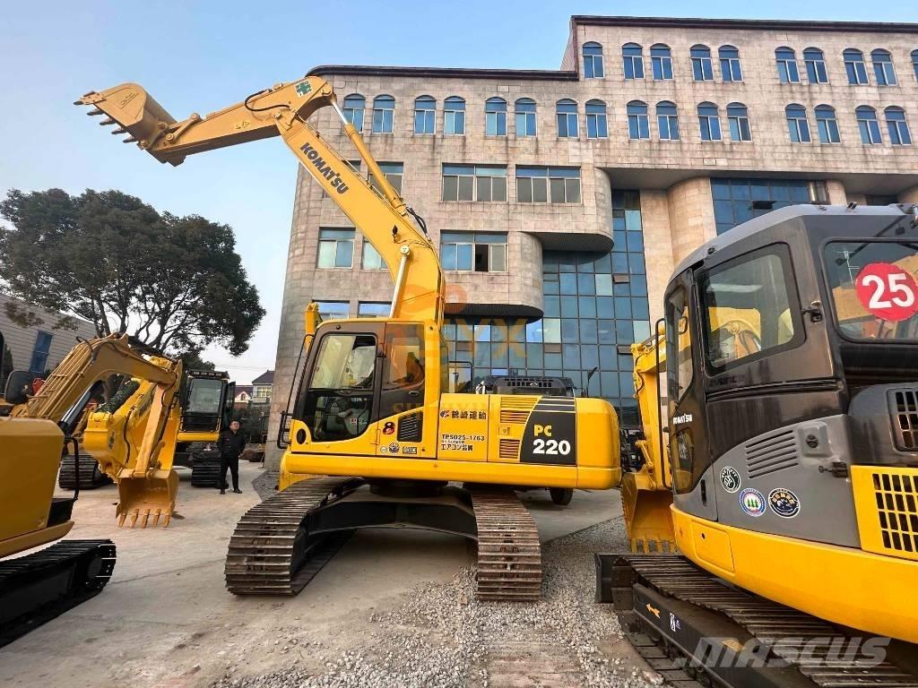 Komatsu PC 220-8 Raupenbagger
