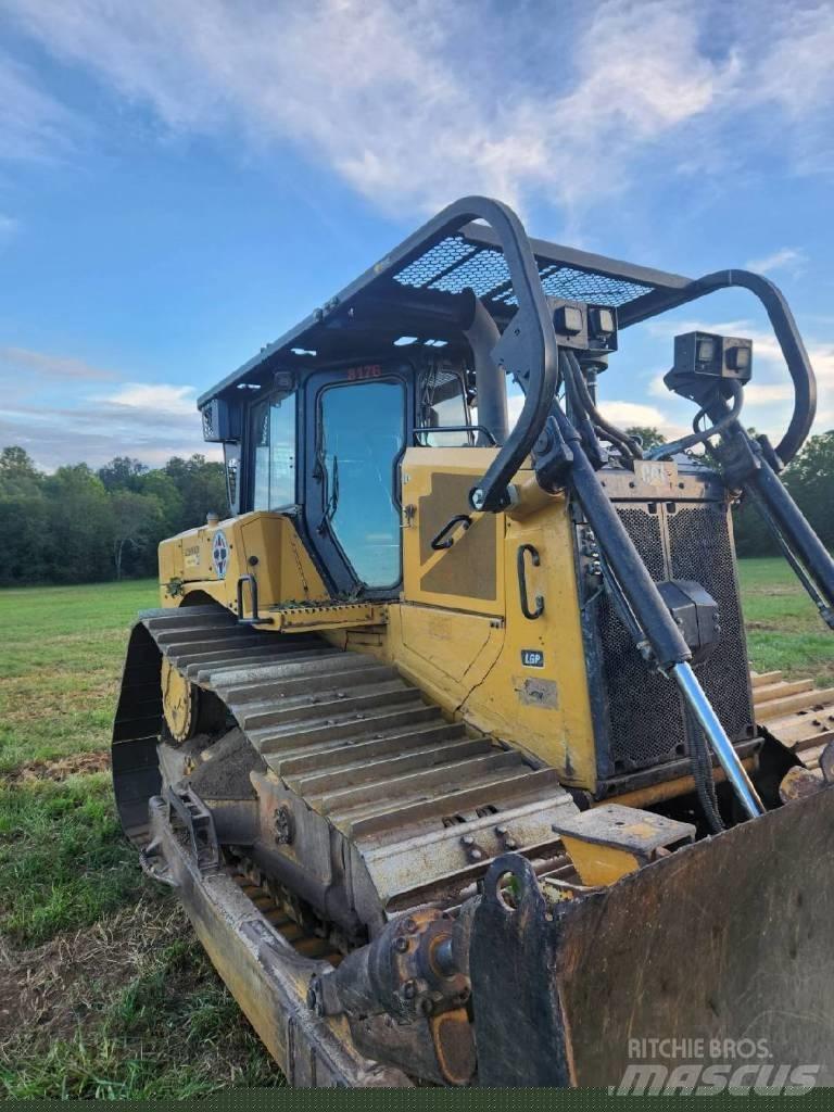 CAT D 6 Bulldozer
