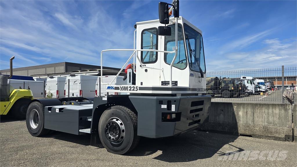 MOL YM225 Terminalzugmaschinen