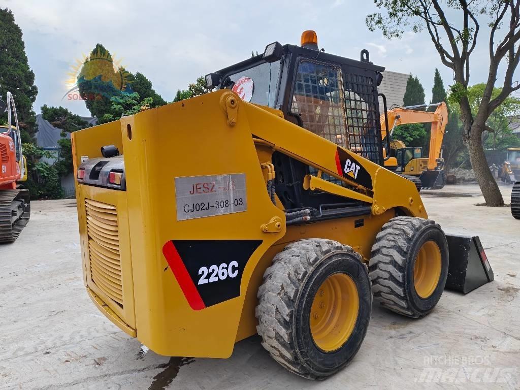 CAT 226c Kompaktlader