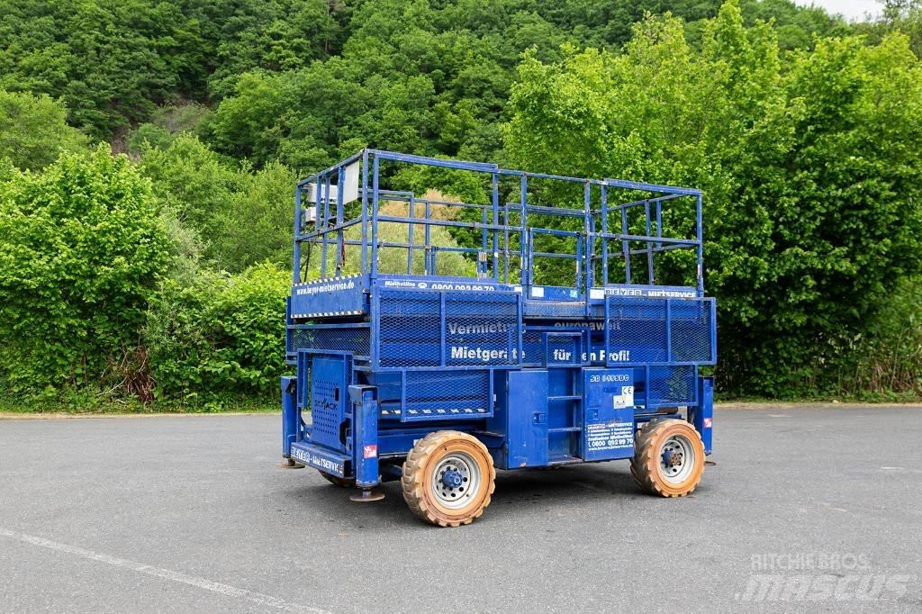 SkyJack 8841 RT Scheren-Arbeitsbühnen