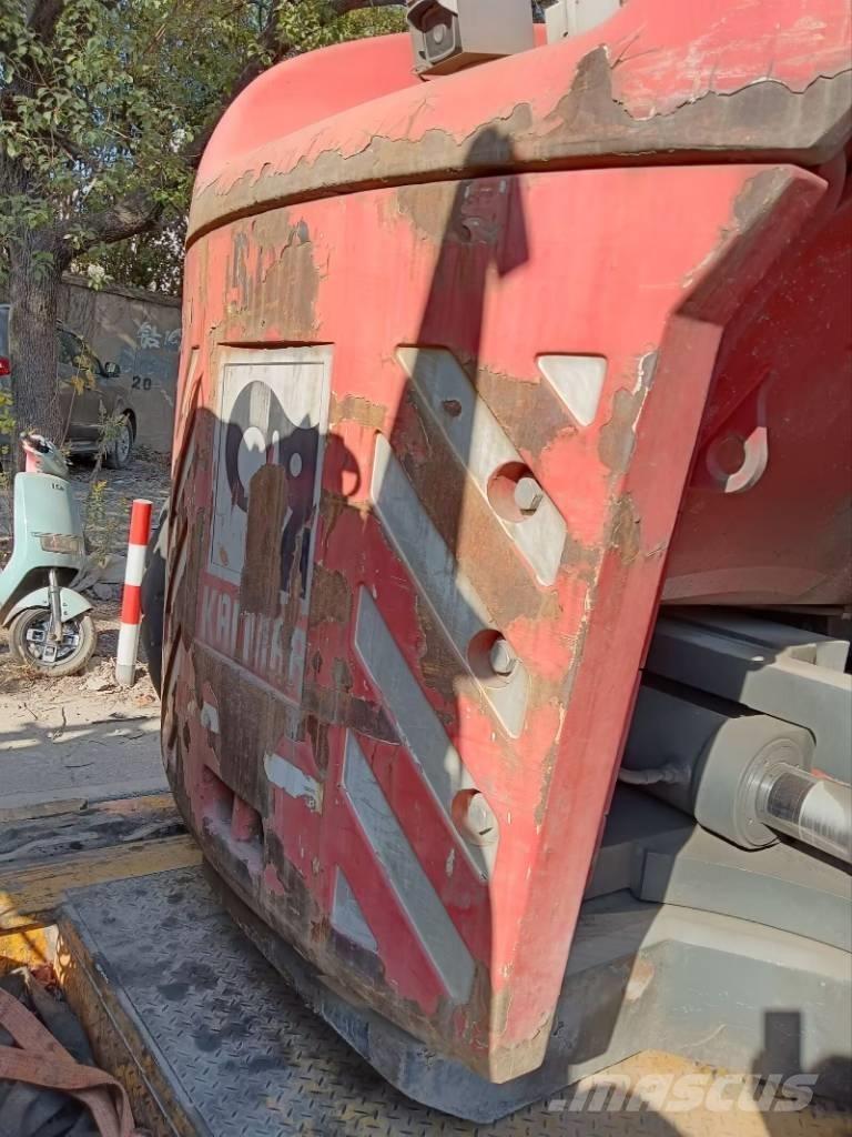 Kalmar DRT 450 Reach-Stacker