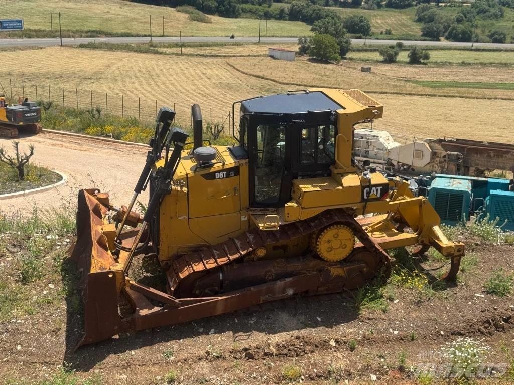 CAT D 6 T XL Bulldozer