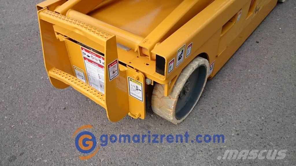 Haulotte Compact 8 Scheren-Arbeitsbühnen