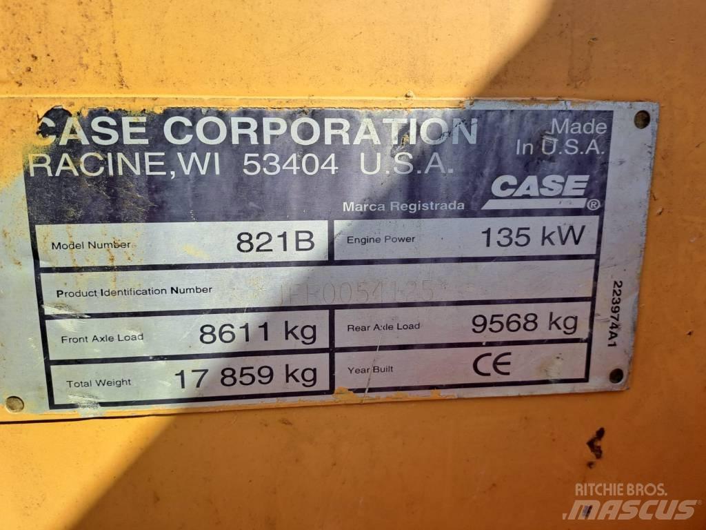 CASE 821 B Radlader
