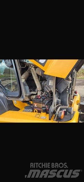 JCB TM 320 S Teleskoplader für Landwirtschaft