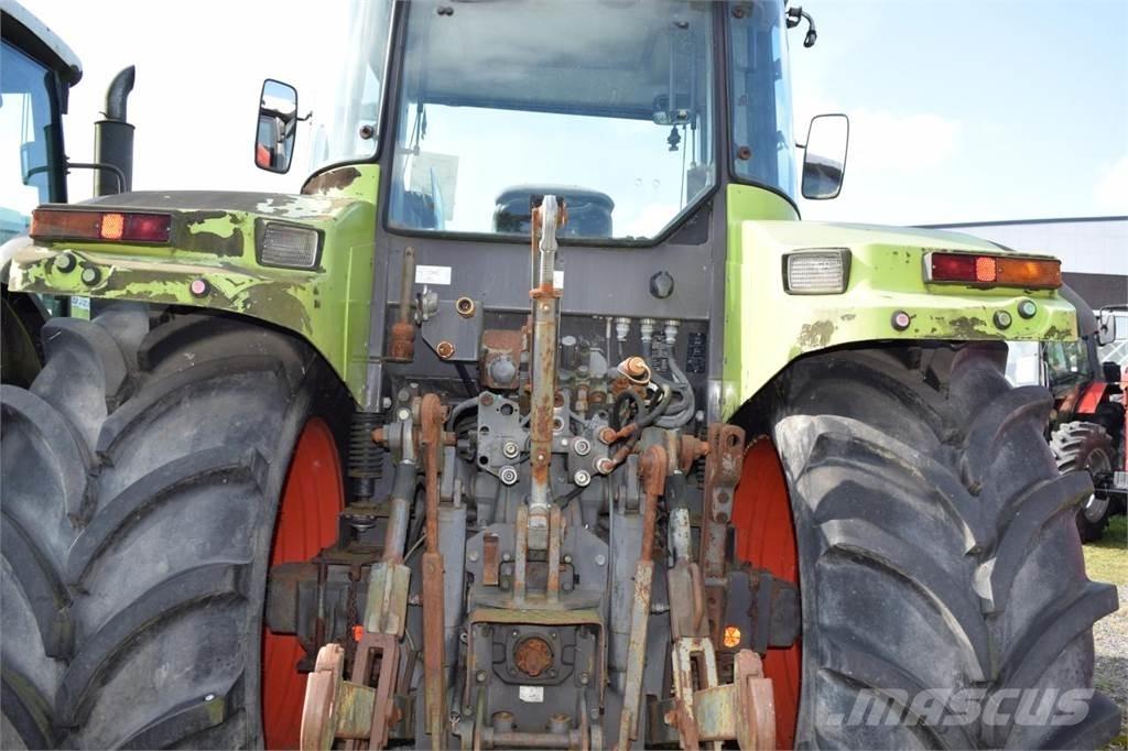 CLAAS Ares 697 ATZ Traktoren