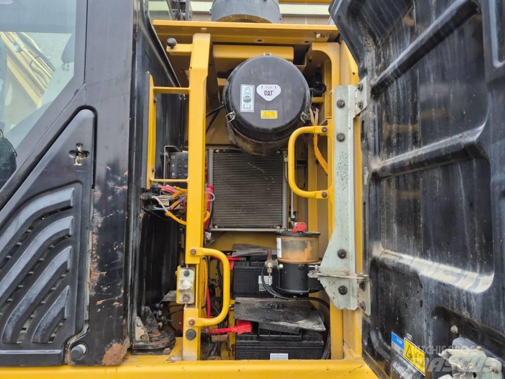 CAT 329E Raupenbagger