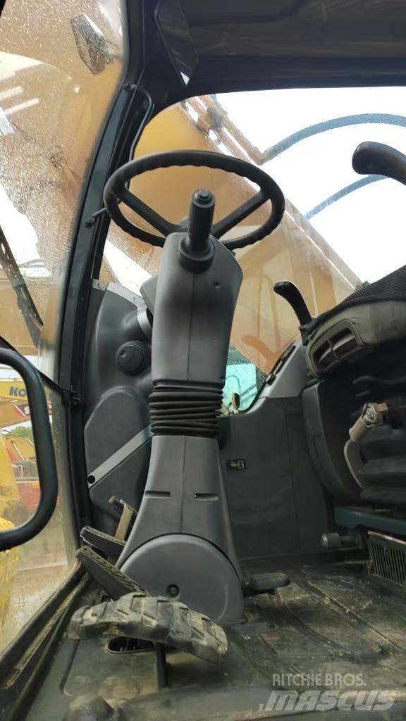 Hyundai 210W-9 Mobilbagger