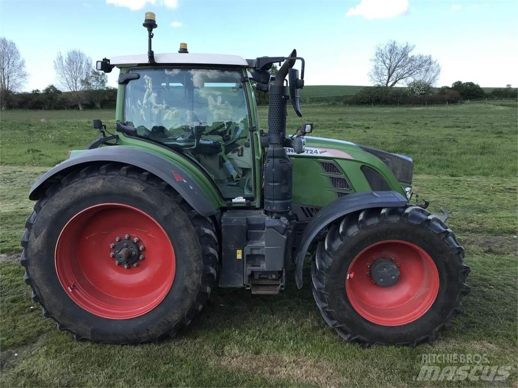 Fendt 724 Vario Traktoren