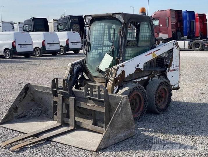 Bobcat S450 Stammholzschlepper