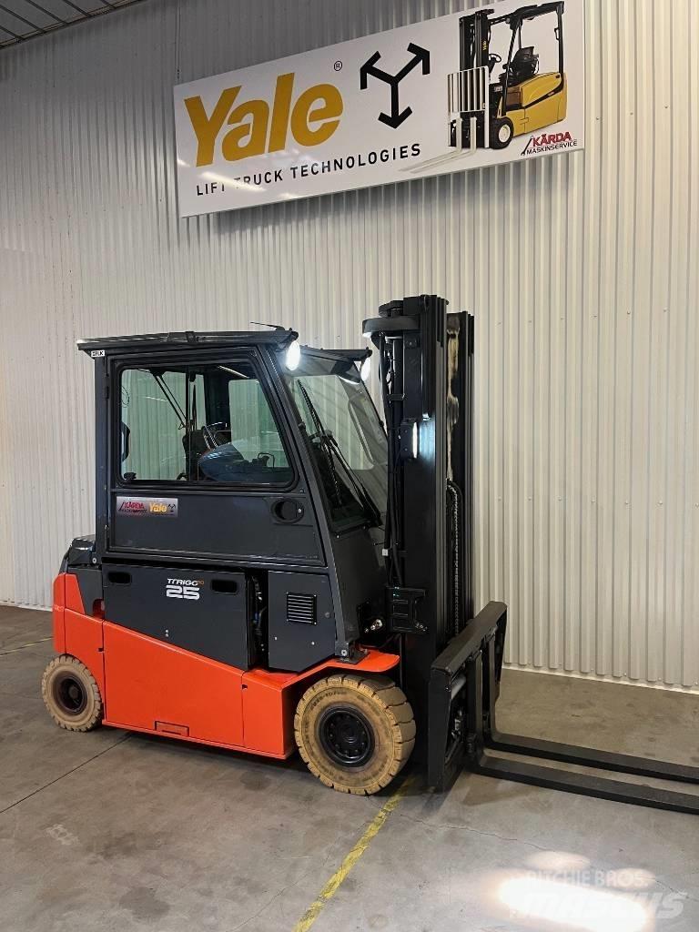 Toyota 8 FBMT 25 Elektrostapler
