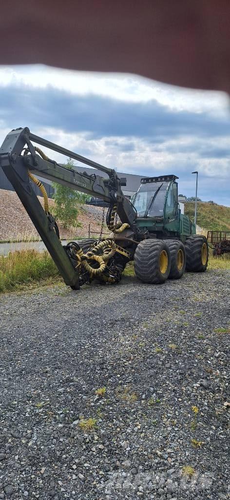 Timberjack 1270D Harvester