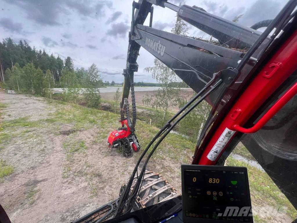 Komatsu 951 XC Harvester