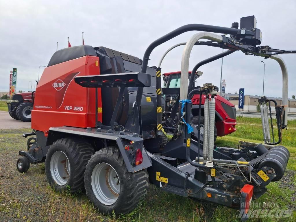 Kuhn VBP 2160 OC 23 Rundballenpressen