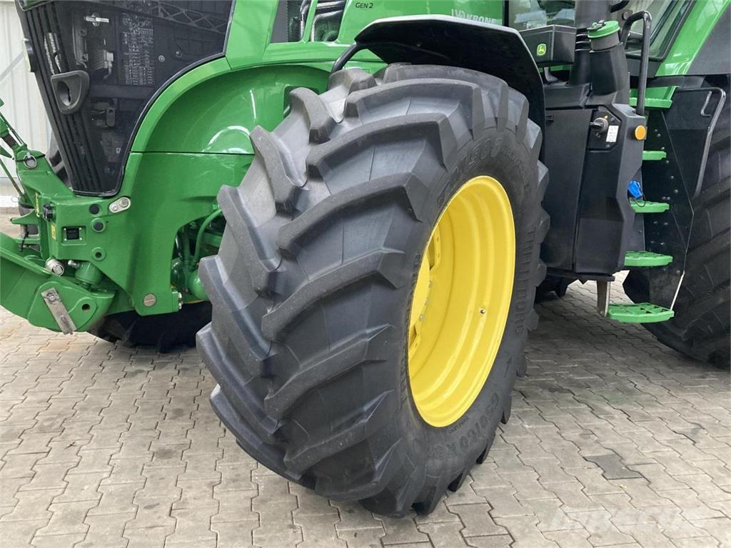 John Deere 7R 310 Traktoren