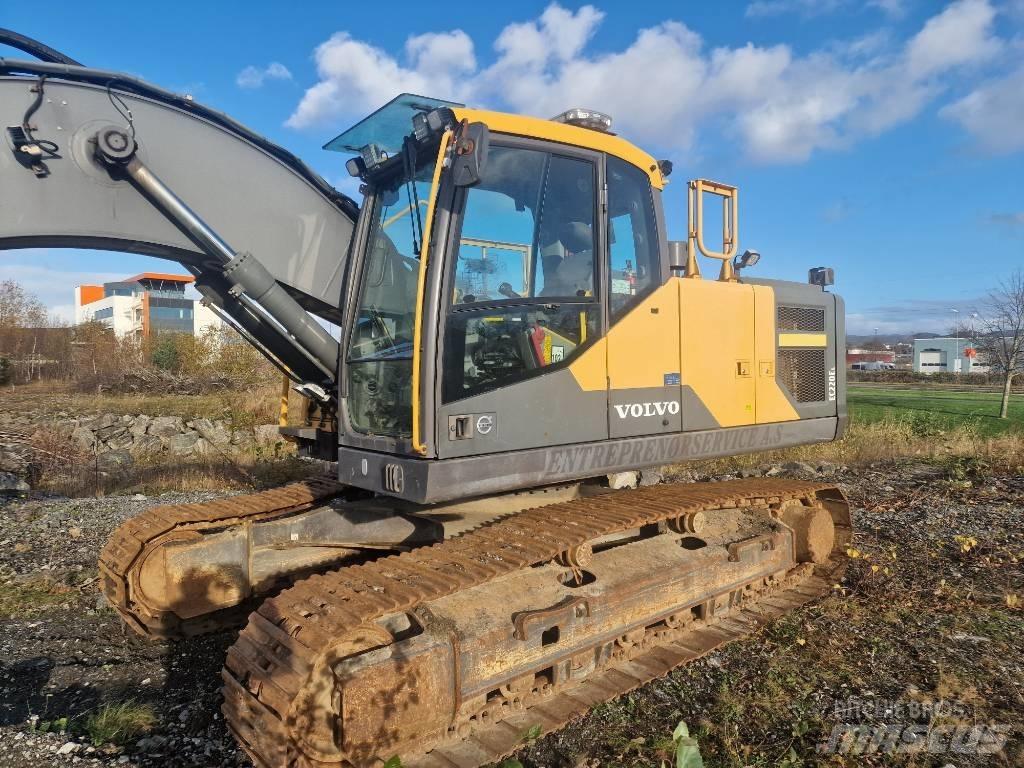 Volvo 220E Raupenbagger
