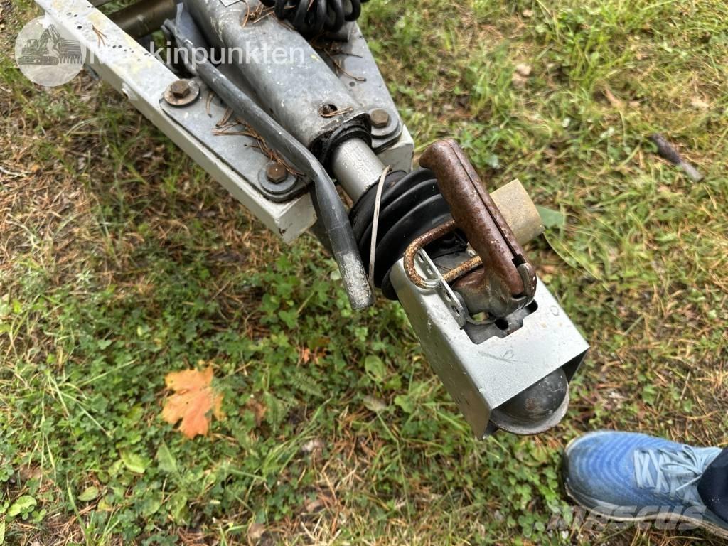 Dino 180 T Anhänger-Arbeitsbühnen