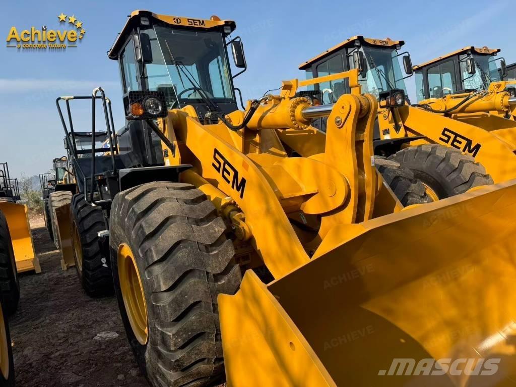 SEM 655D Radlader