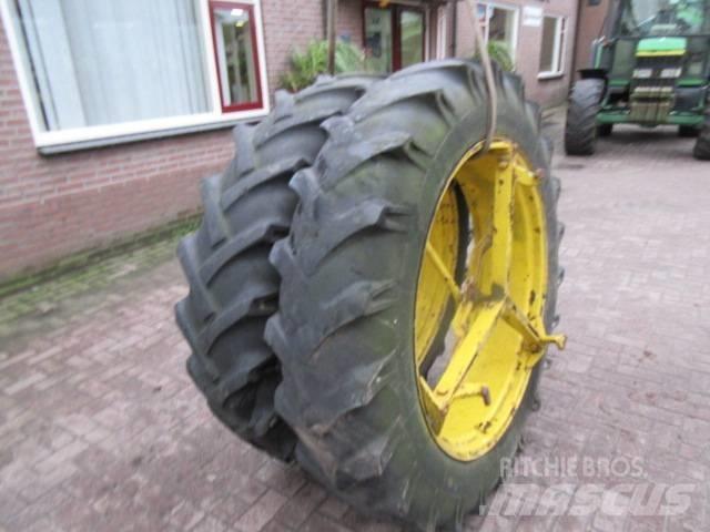 Vredestein 12.4/38 Reifen