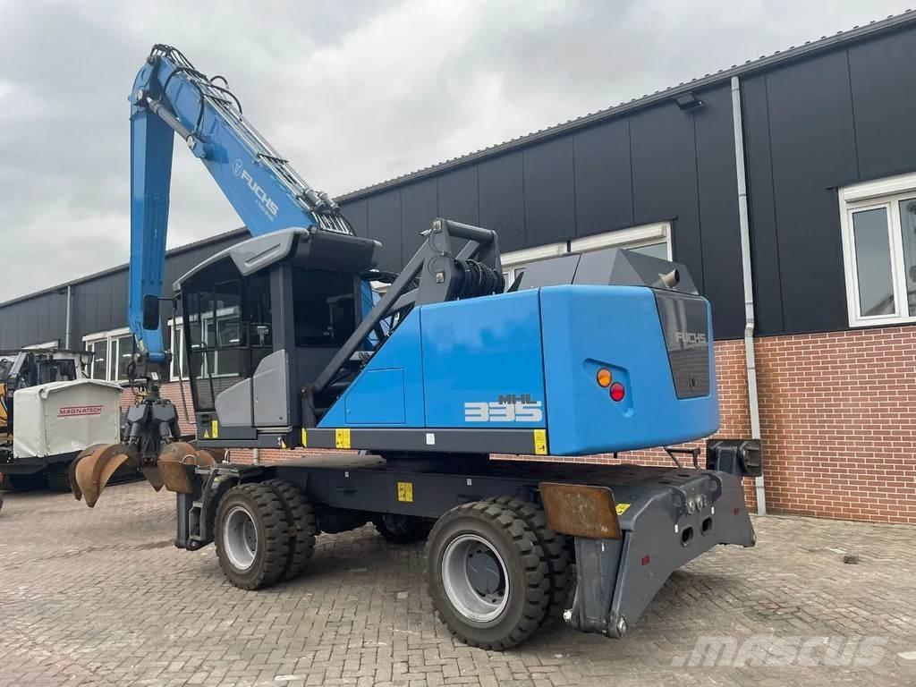 Fuchs MHL335 Materialumschlag