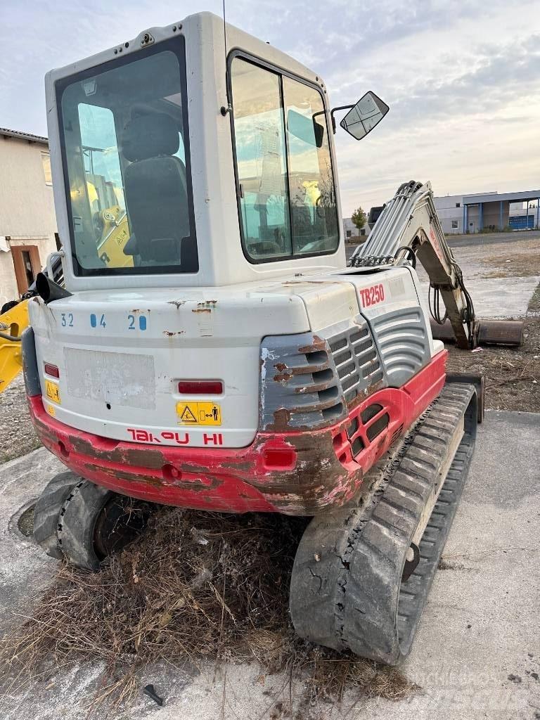 Takeuchi TB250 Minibagger < 7t