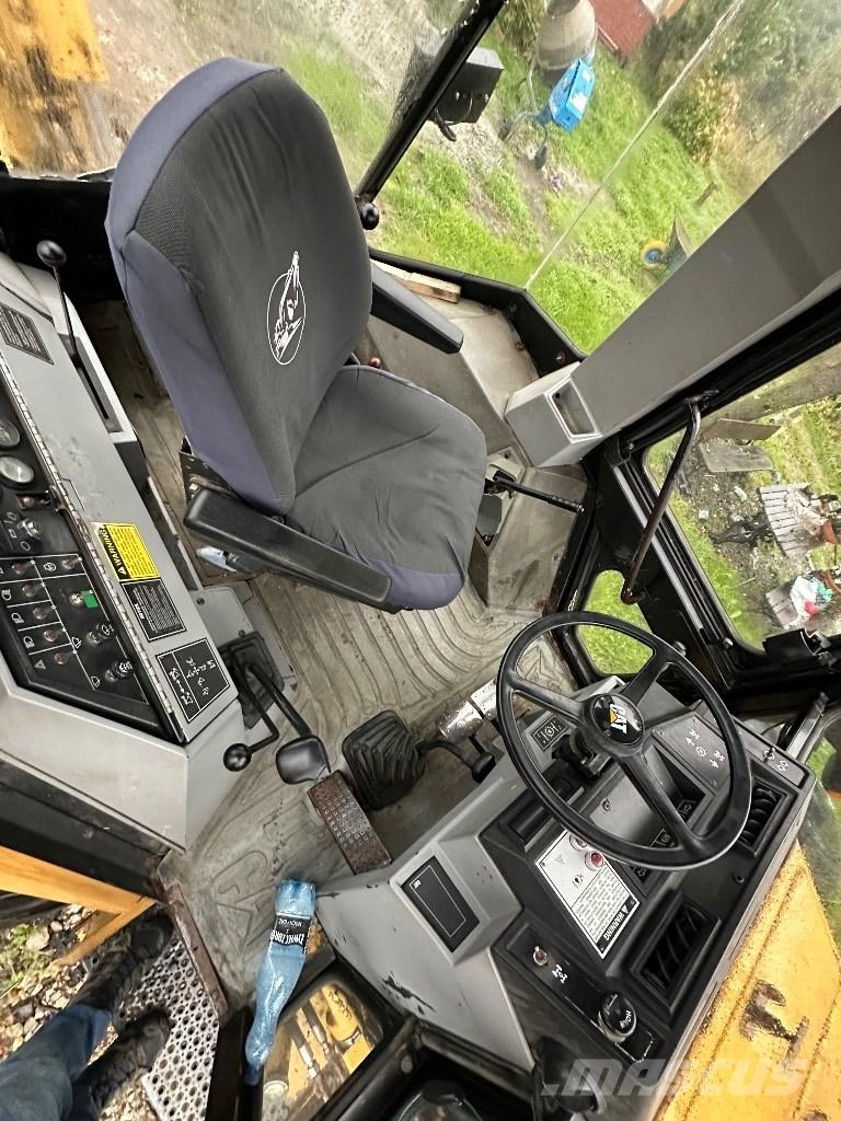 CAT 416B Baggerlader