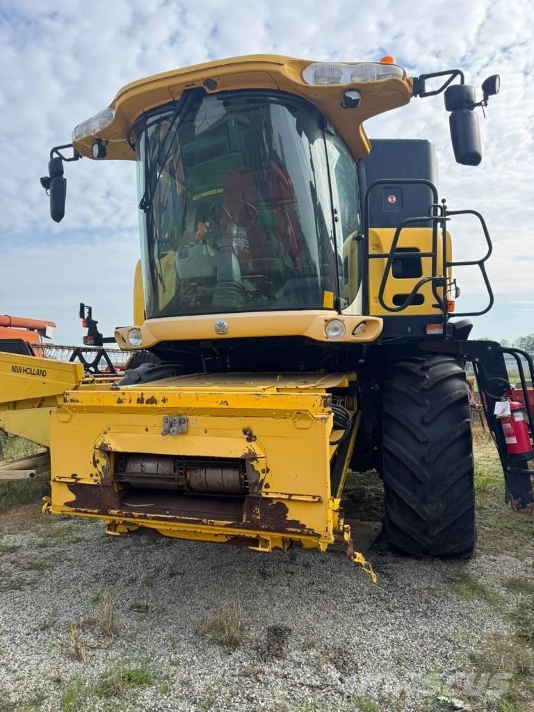 New Holland CR 960 Mähdrescher